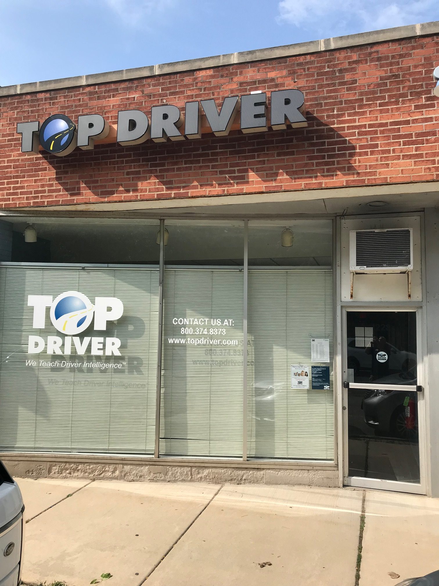 Outside of Wilmette Top Driver location.